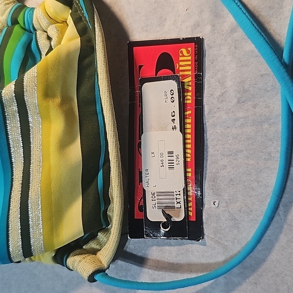 Women's Halter Top Swim Top NWT - Picture 2 of 6